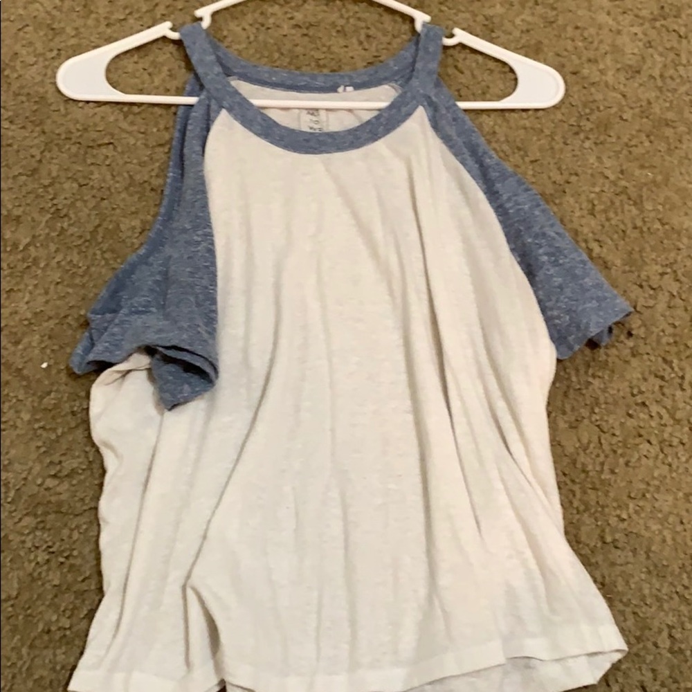 T shirt size Medium